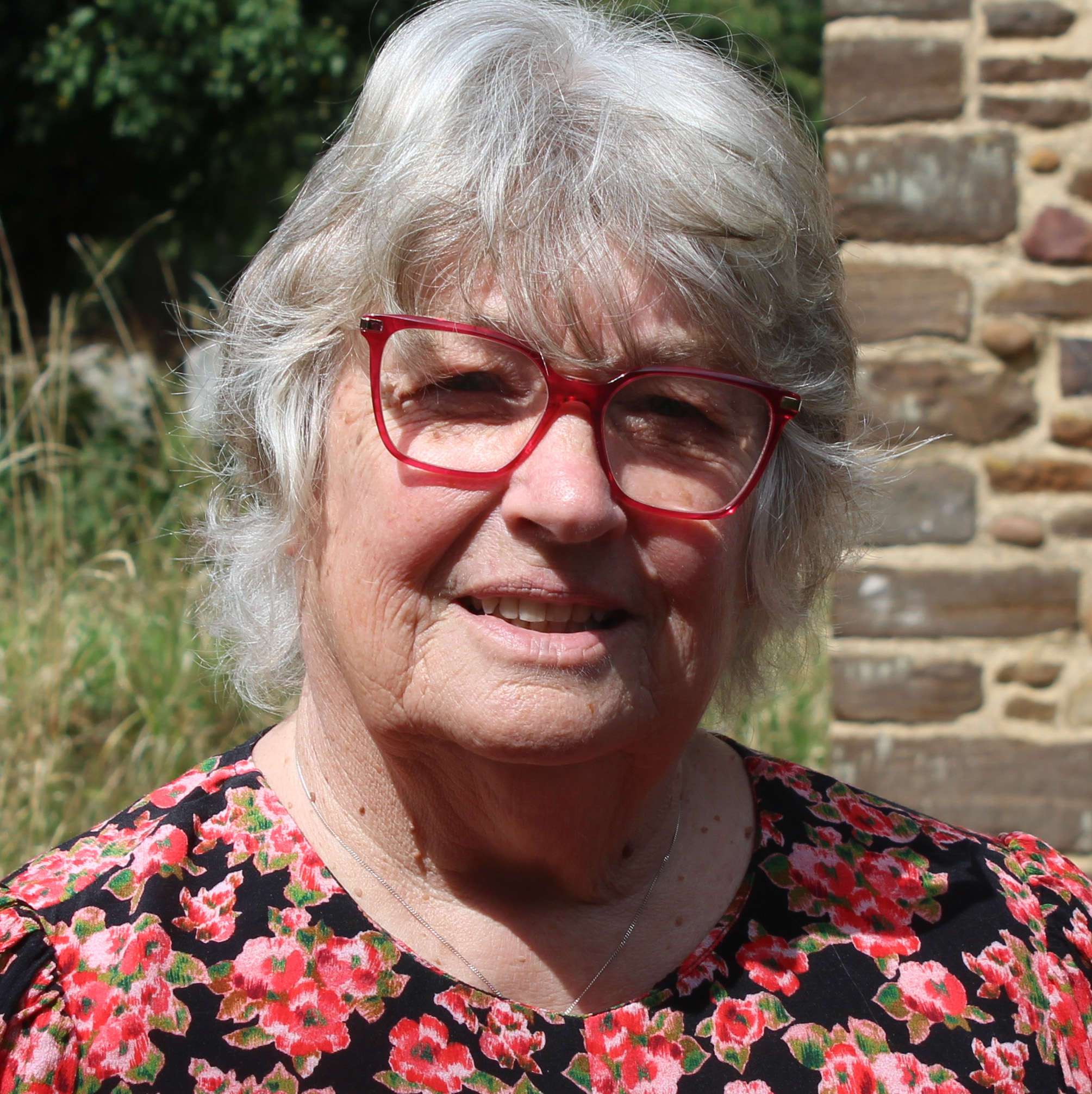An image to help identify the Churchwarden